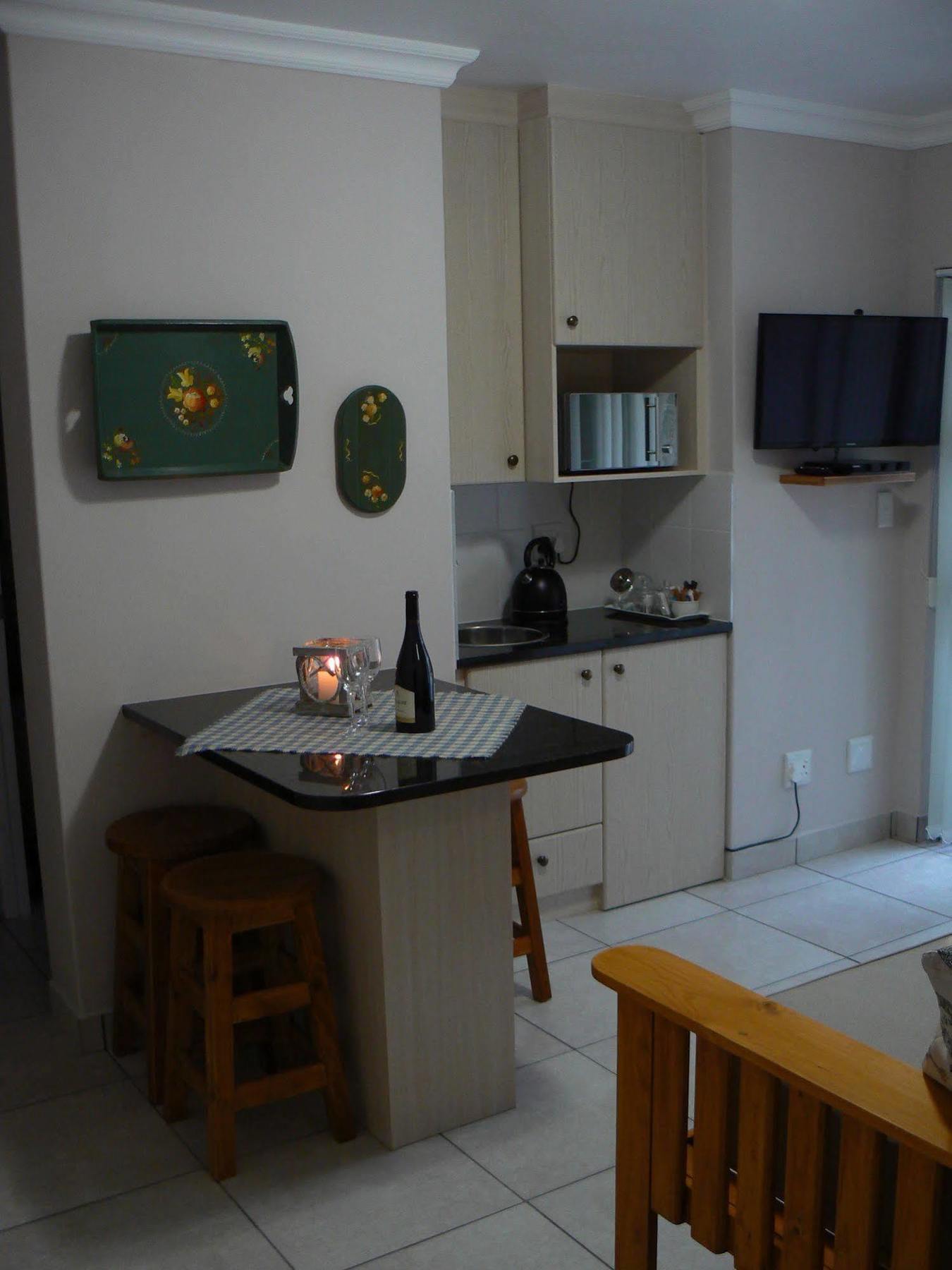 Van Den Berg'S Guesthouse Bettyʼs Bay Екстериор снимка